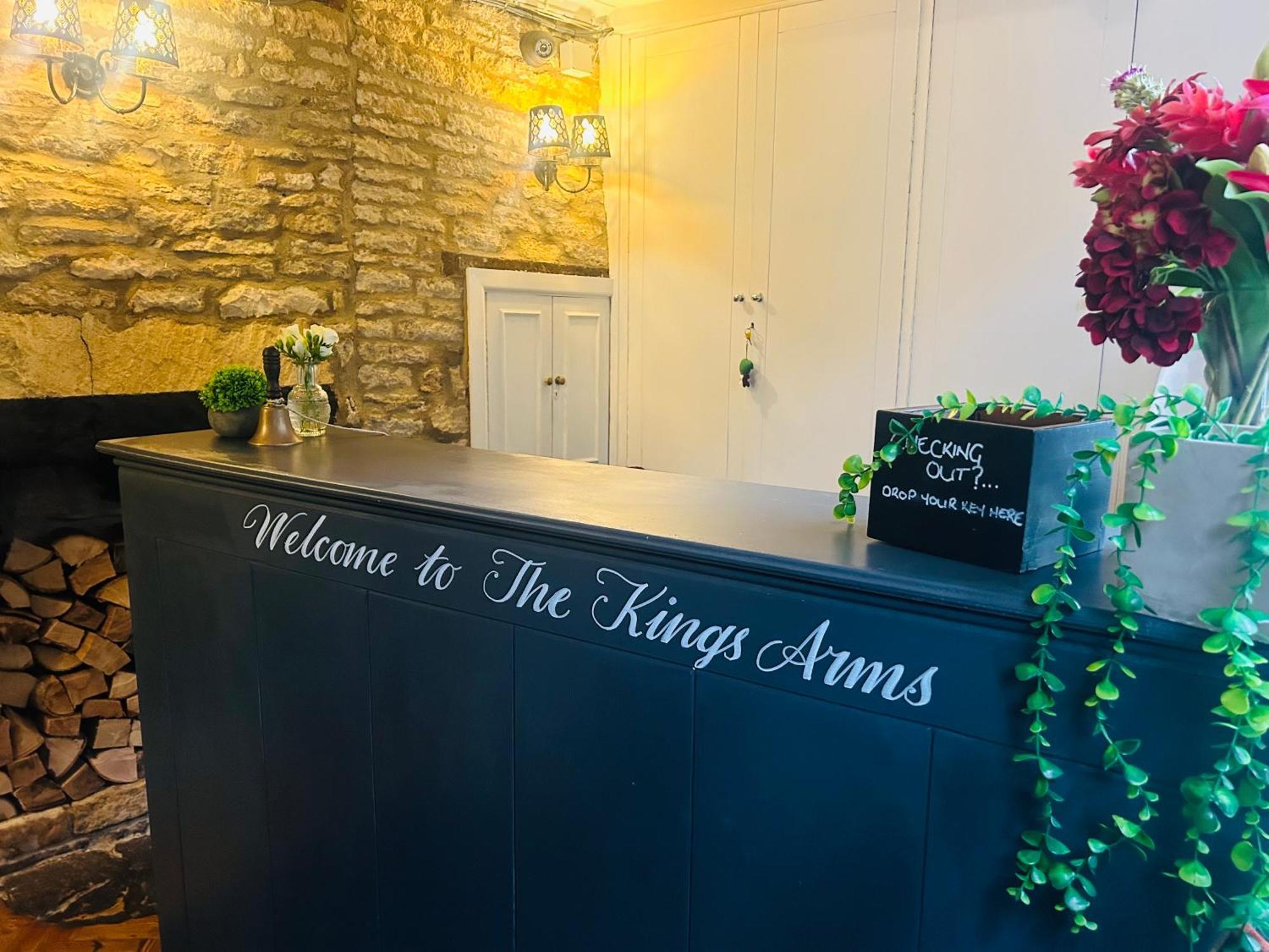 The Kings Arms Hotel Stow-on-the-Wold Extérieur photo