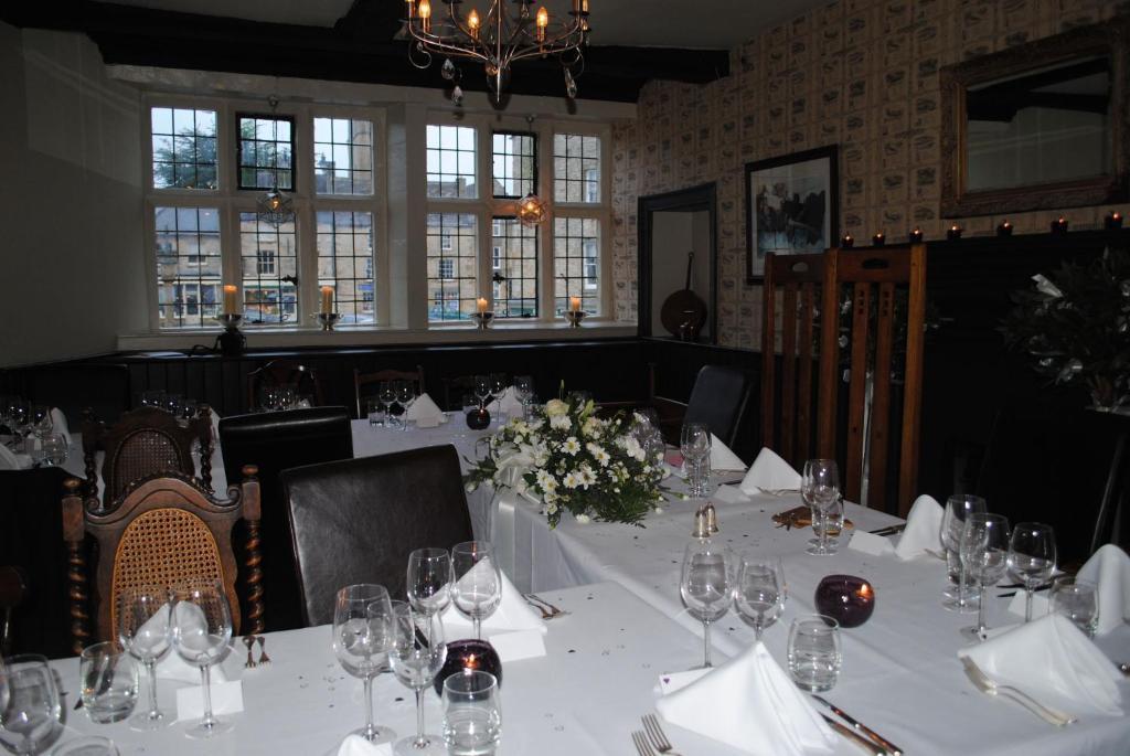 The Kings Arms Hotel Stow-on-the-Wold Extérieur photo